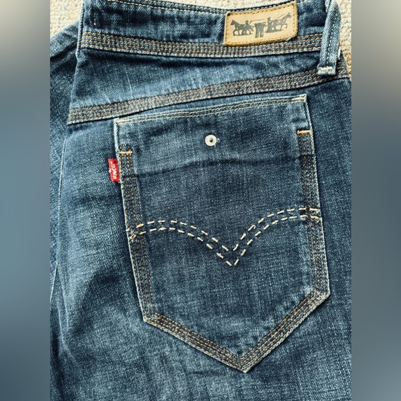 Levi’s “Marilee” Spade Rocket Loose Fit Waist 35 Length 29 - Picture 5 of 9